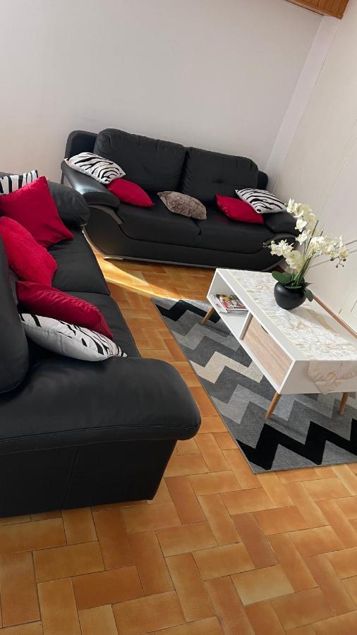 Belle Maison Avec Jardin Rdc T3 De 70M2 Vacances Ou Cure Thermale Rochefort Bagian luar foto