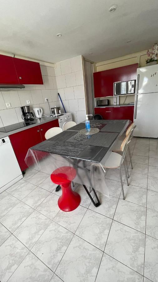Belle Maison Avec Jardin Rdc T3 De 70M2 Vacances Ou Cure Thermale Rochefort Bagian luar foto